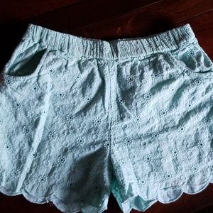 Girls shorts 07Y
